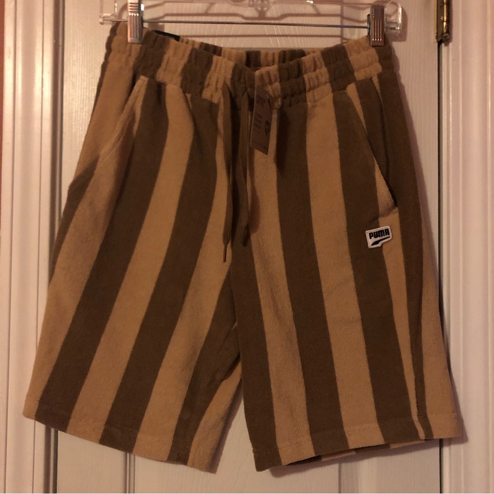 Puma Downtown Stripe Towel Shorts (SIZE XS) Brown/Tan